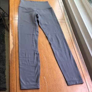 Lululemon size 2 align leggings in gray